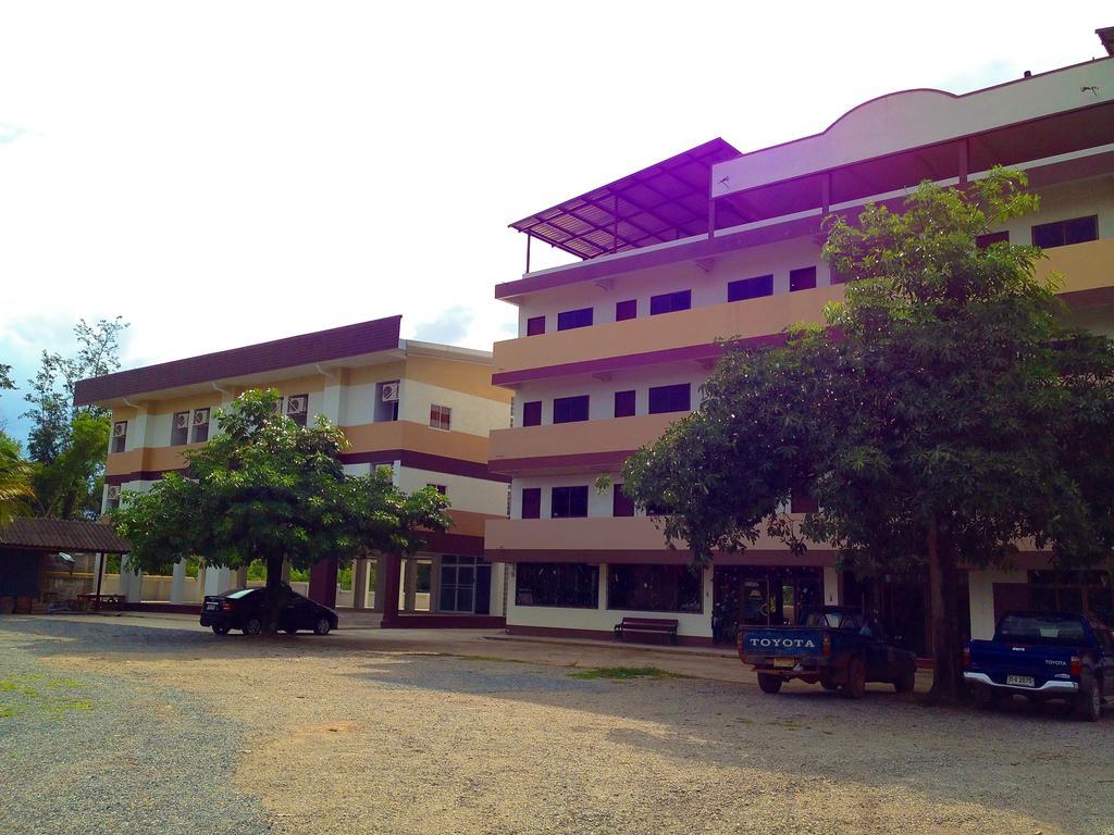 Sunshine Mansion Hotel Na Di Exterior photo